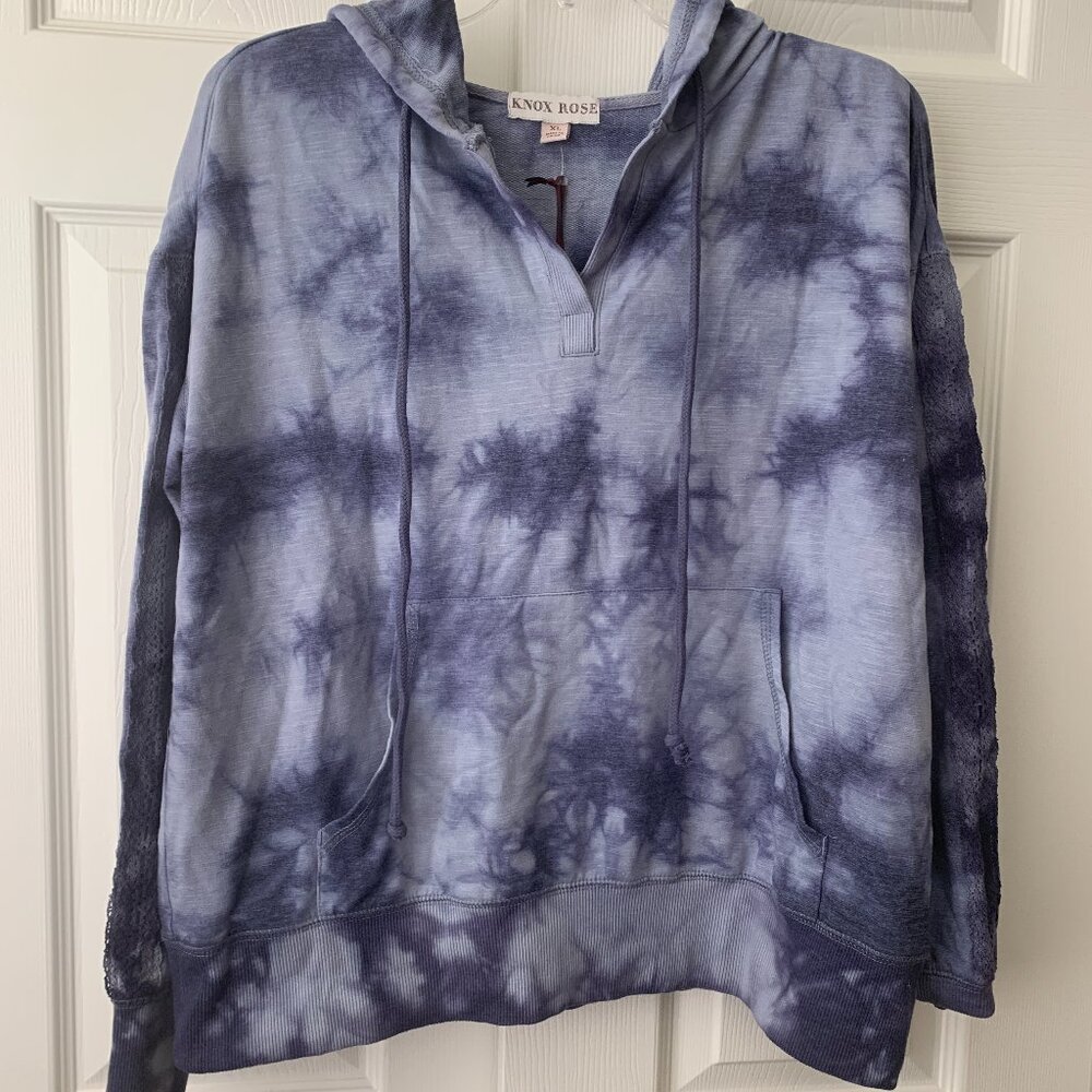 NEVER WORN - Tie-dye Hooded Sweatshirt - Blue